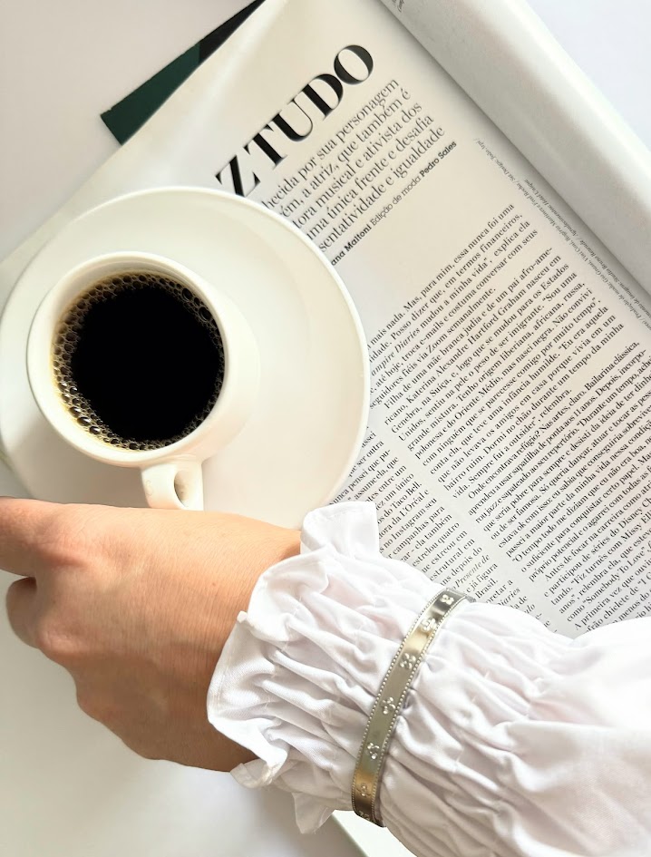 Bracelete Trevo com Micro Zircônias Banho Branco - Imagem 2