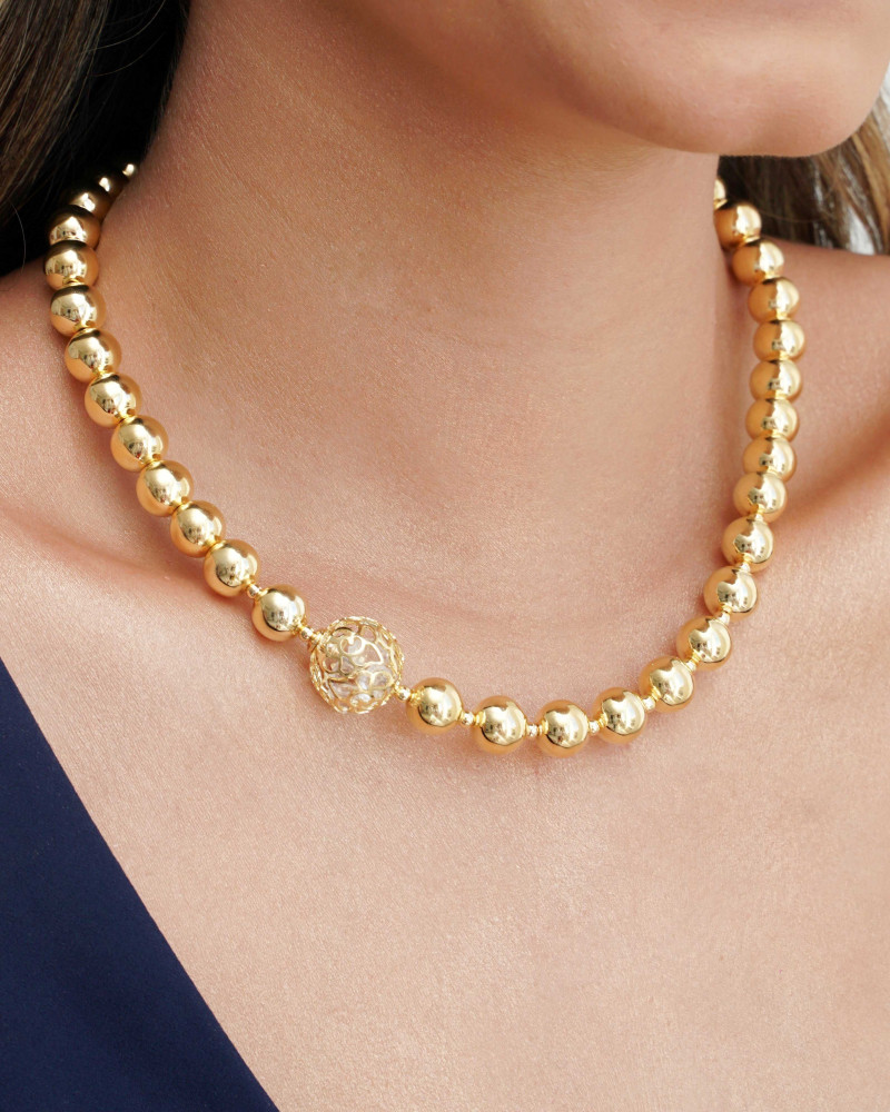 Gargantilha Bolas Lisas Tela Cristal Banho Dourado