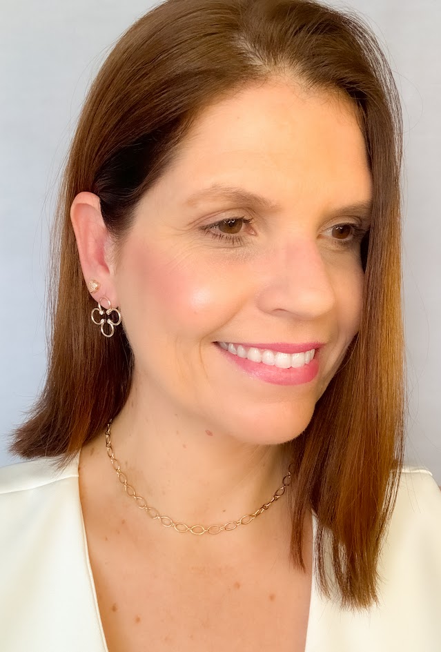 Brinco Trevo Vazado com Zircônia Banho Dourado - Imagem 2